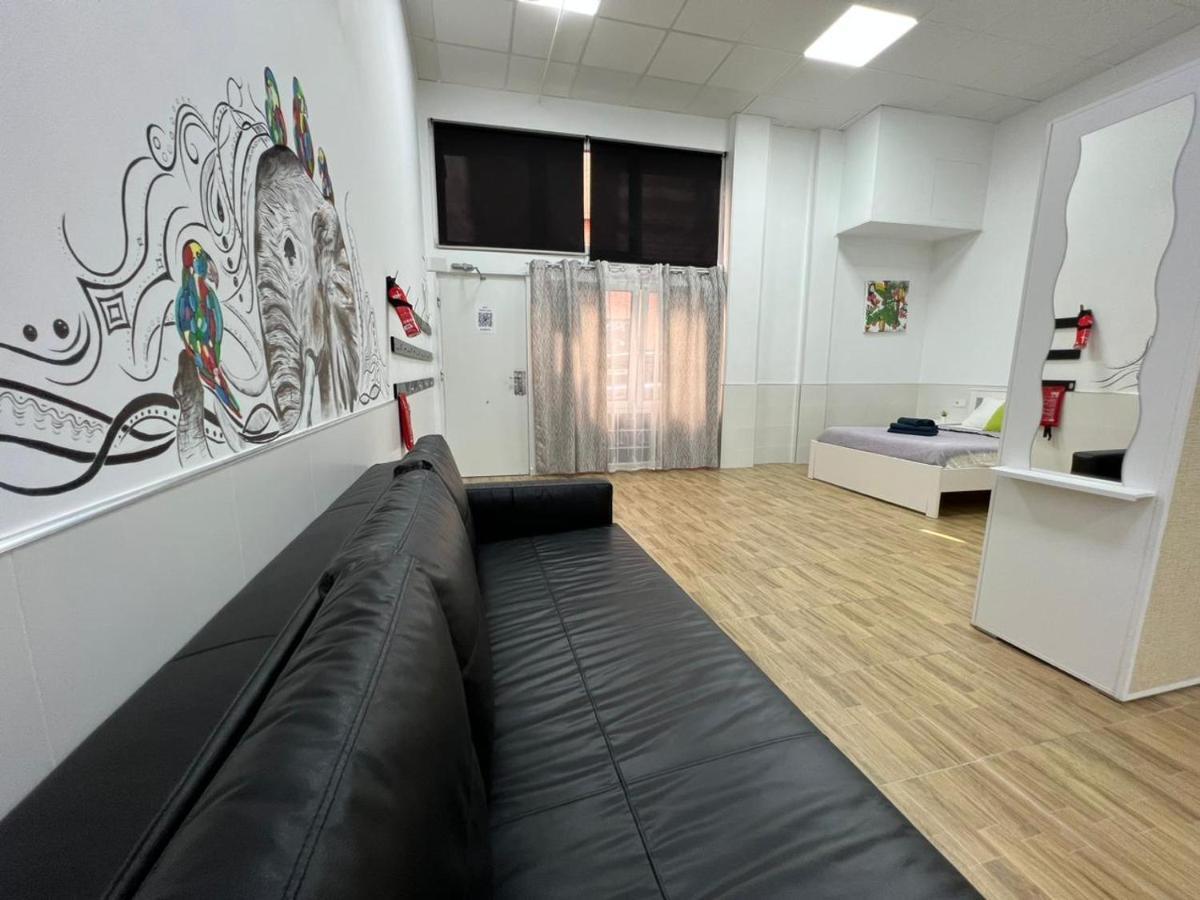Aparthotel Nou Benicalap Luxury Apart Valencia Exterior foto